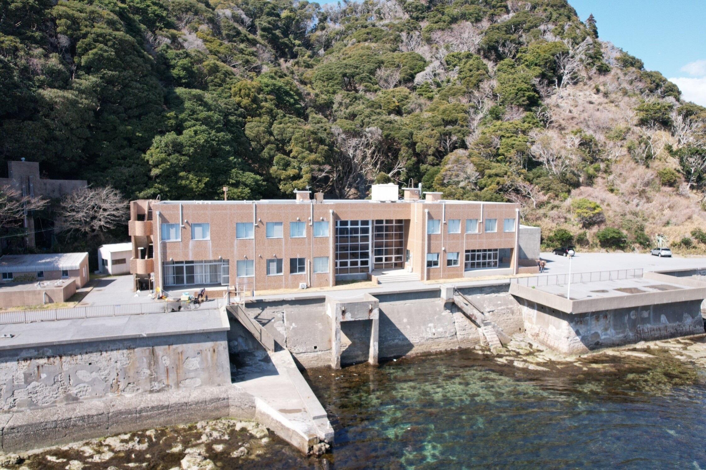 Marine Biosystems Research Center