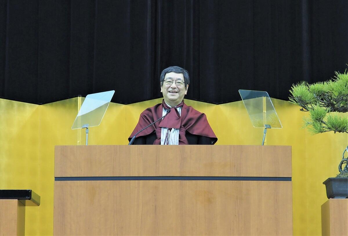学長告辞